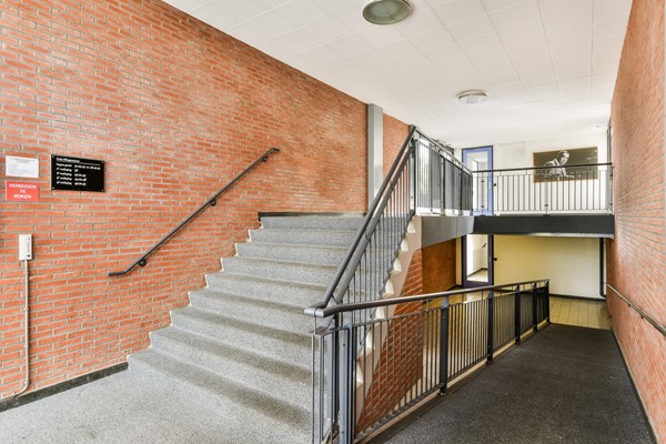 Medium property photo - Duke Ellingtonstraat 53, 1066 GE Amsterdam